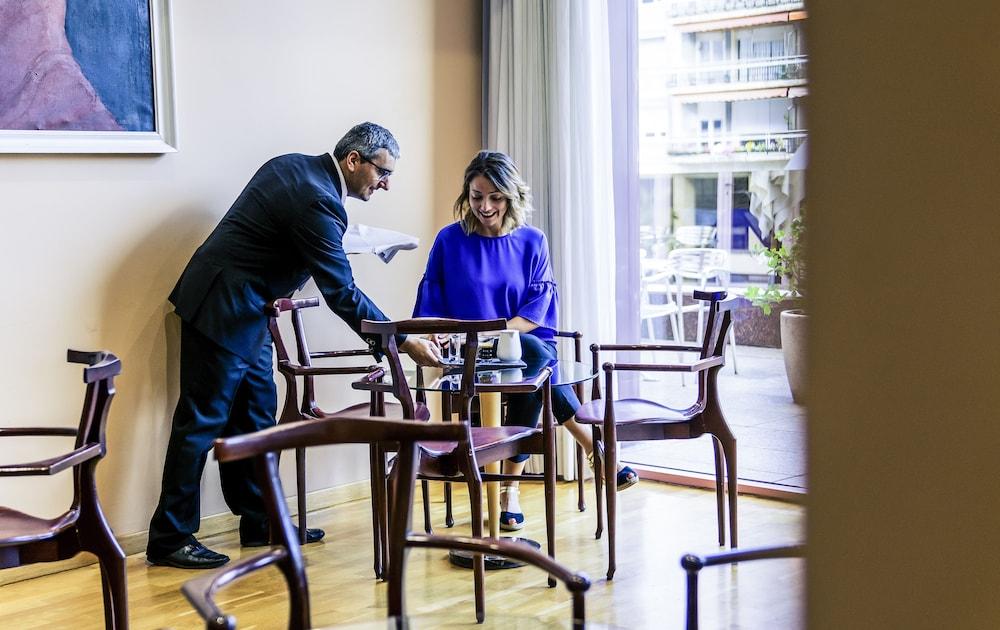 Mercure Carlton Rioja 로그로노 외부 사진